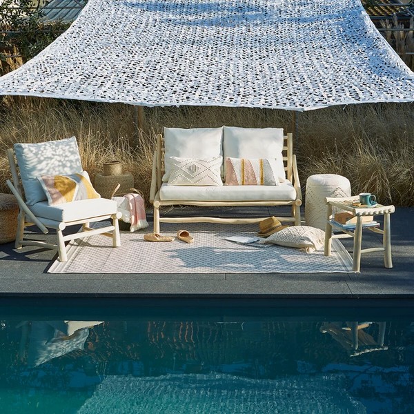 canape jardin bois clair