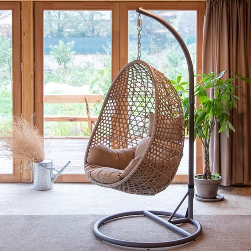 Fauteuils suspendus extérieur : 20 modèles design pour votre terrasse -  NuageDeco