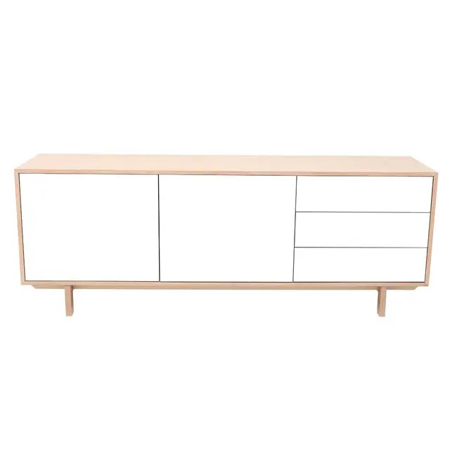 buffet-scandinave-bois-blanc-miliboo