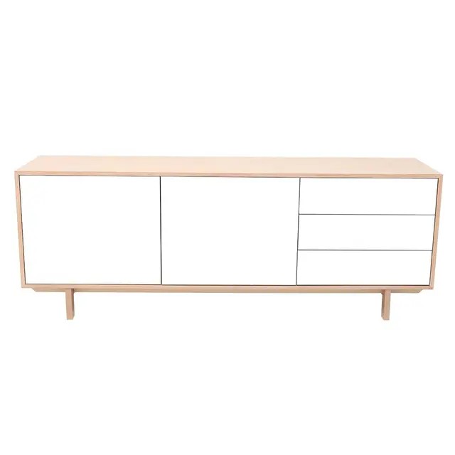 buffet-scandinave-bois-blanc-miliboo