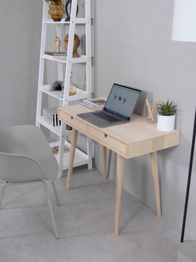 Bureau faible profondeur : 15 modèles pour petits espaces - NuageDeco