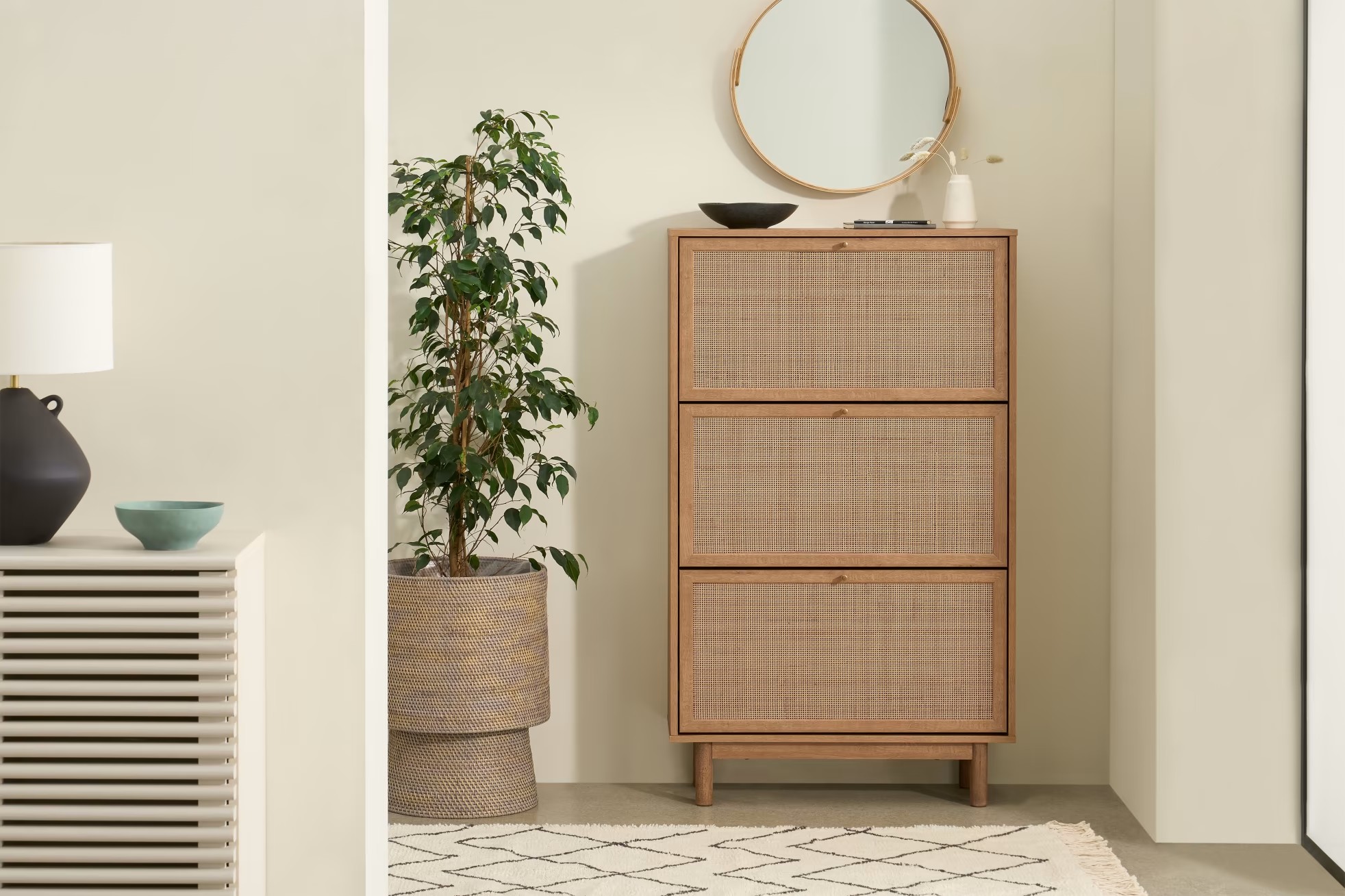 Meuble à chaussures fin 20 modèles design pour l'entrée NuageDeco