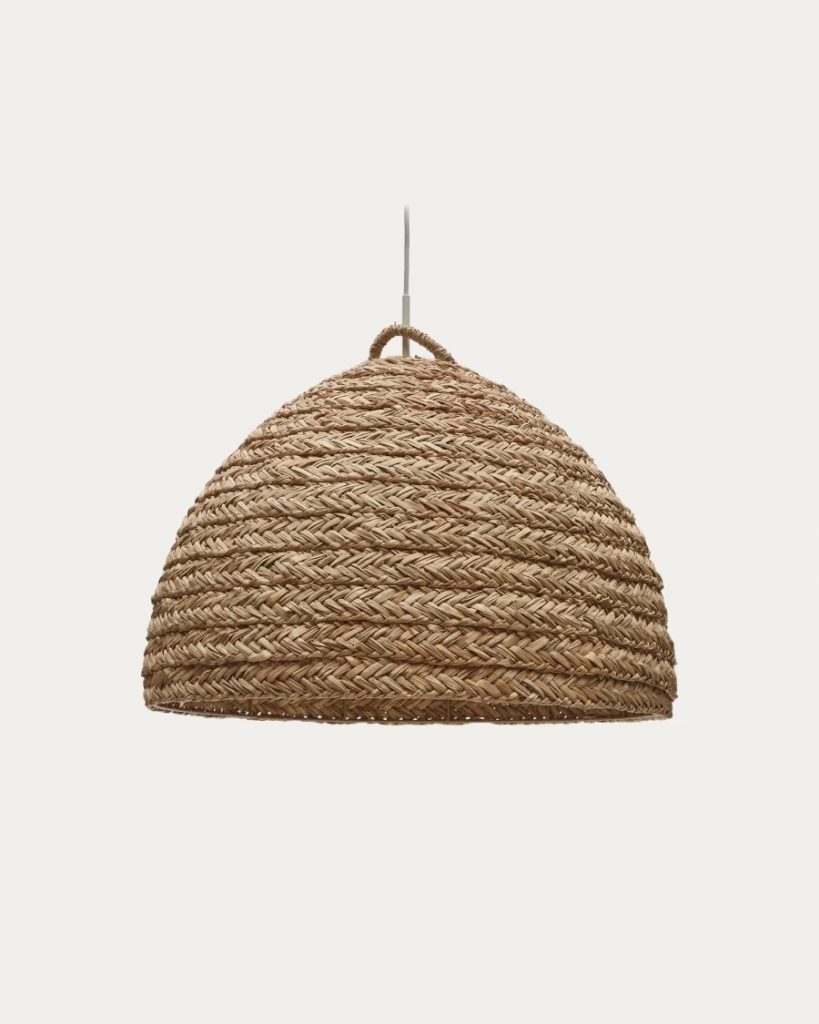 suspension-fibres-naturelles-bord-mer