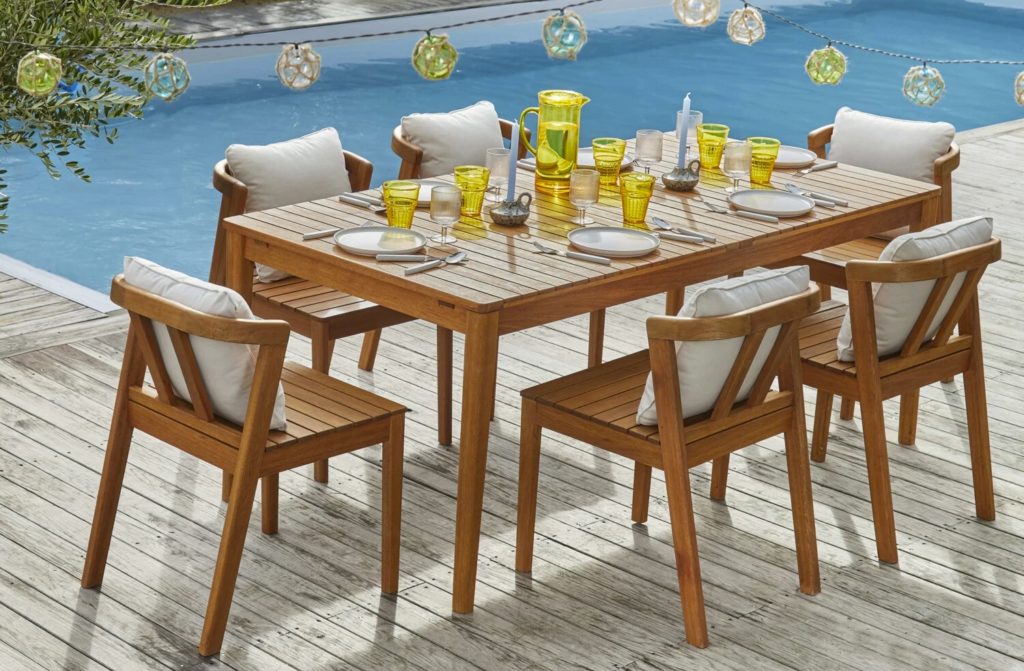 table-chaises-bois-carrefour