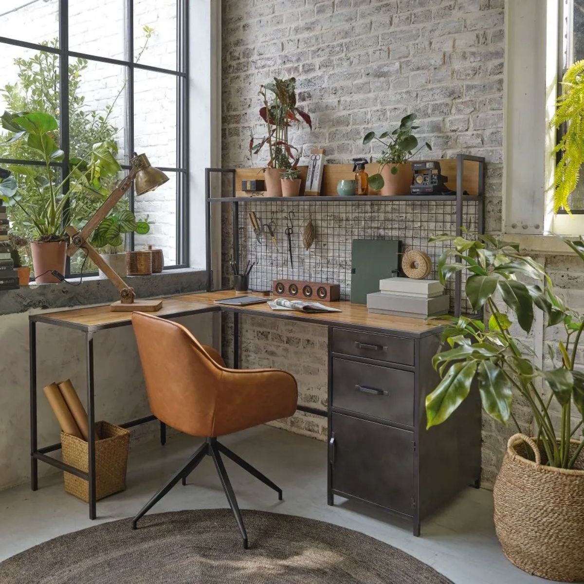 bureau-metal