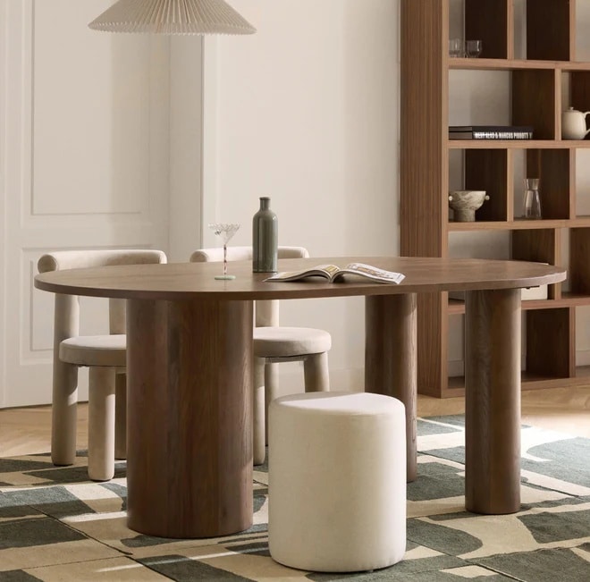 Table ovale en chêne Dunia, 180 x 110 cm