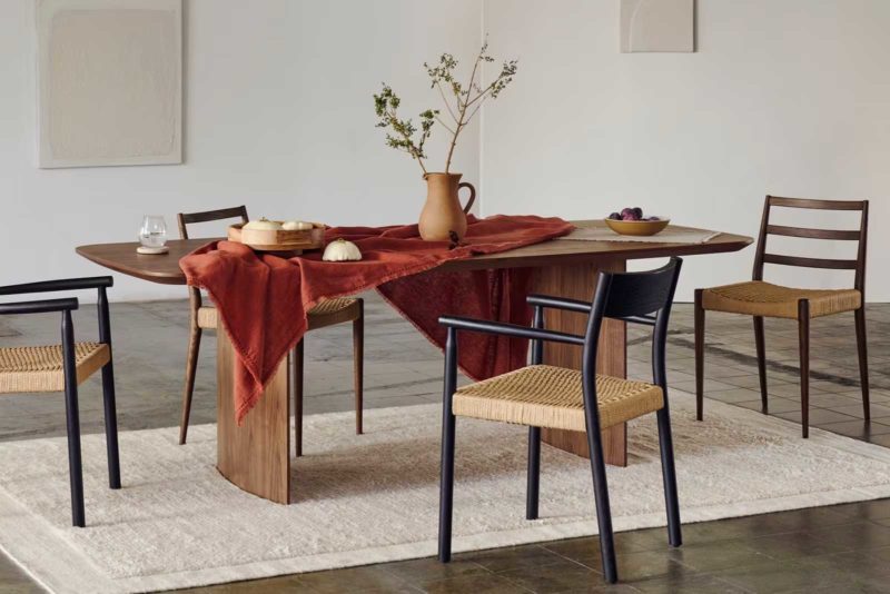 Grande Table Design En Bois 160x160 Cm Pour Salle à Manger (occasion)