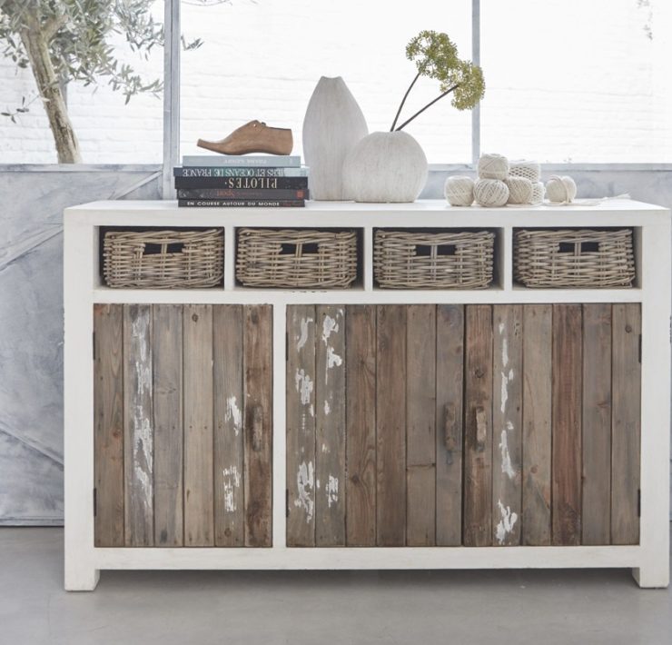 buffet-bois-blanc-bord-mer
