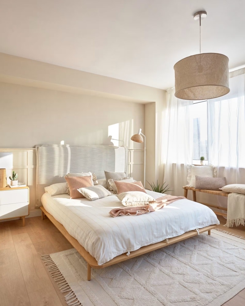 chambre-beige-scandinave