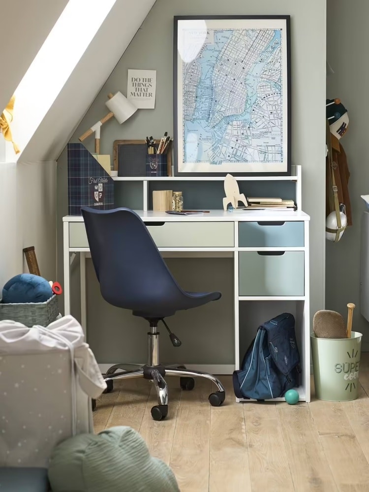 chaise-bureau-enfant-roulette