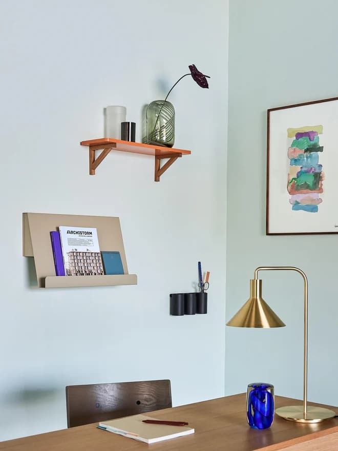porte-revue-metal-beige