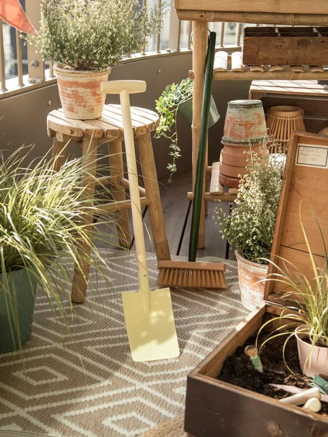 outils-jardin-enfant