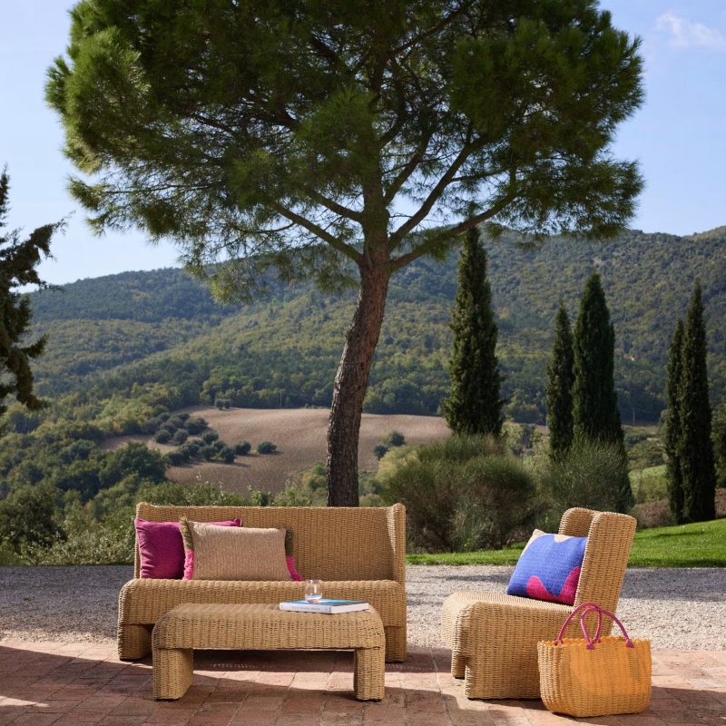 salon-jardin-resine-tresse-maisons-monde