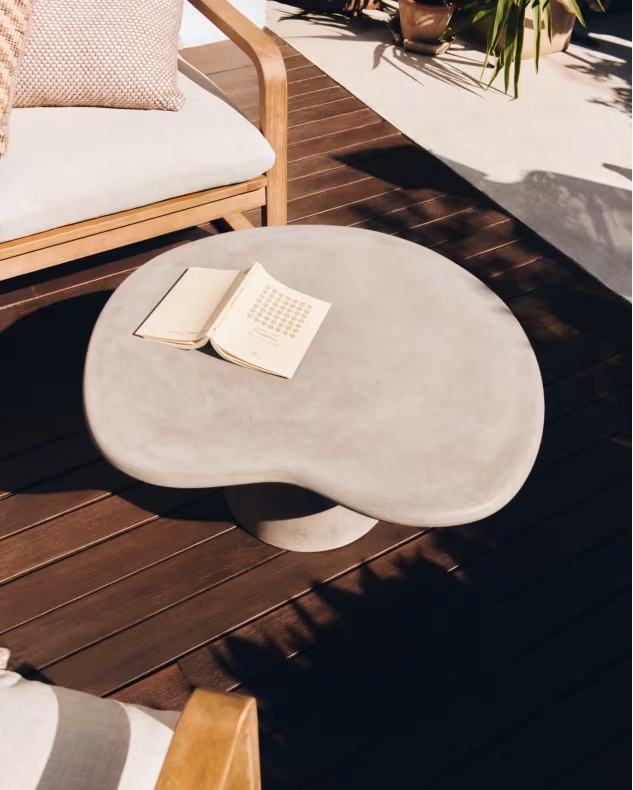 table-basse-ciment-balcon