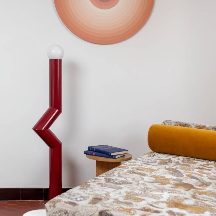 axel-chay-deviation-burgundy