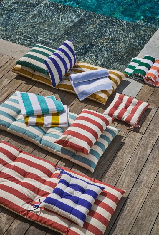 matelas-jardin-raye-laredoute