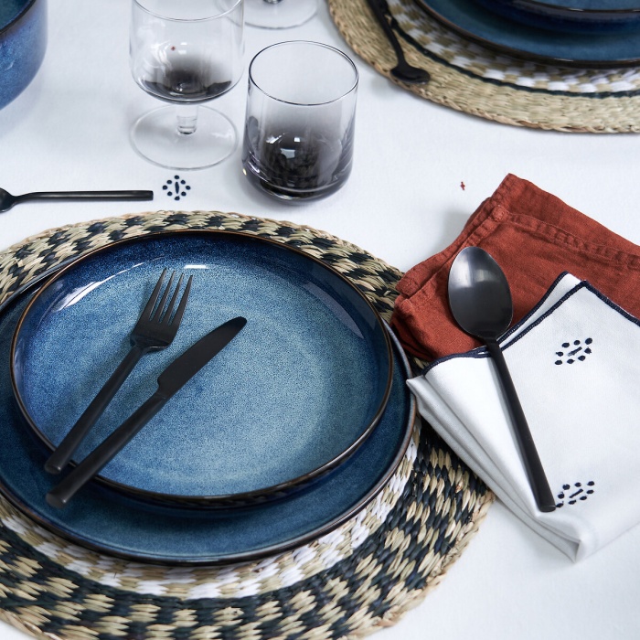 assiettes-gres-bleu