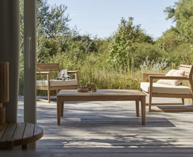 salon-jardin-bois-teck-ou-acacia